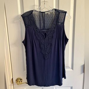 Daniel Rainn sleeveless blouse, size medium